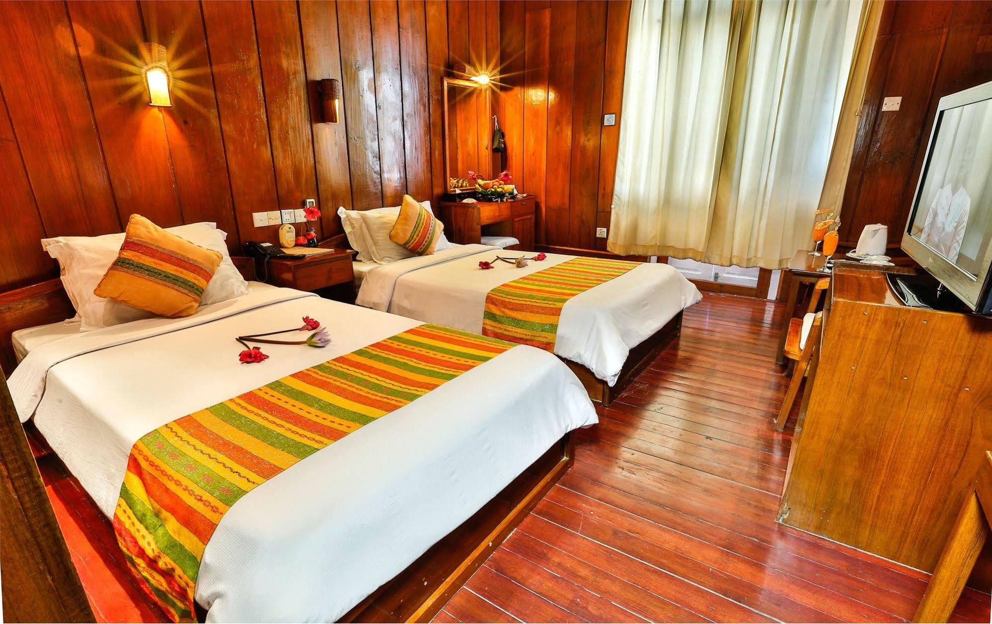 Paramount Resort Inle Lake Экстерьер фото